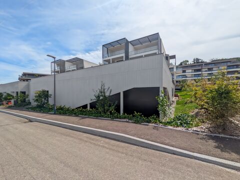 &agrave; vendre EVIAN LES BAINS (74) LOCAL COMMERCIAL DE 271 m&sup2; – UN EMPLACEMENT &Agrave; FORT POTENTIEL 0 74500 Evian les bains