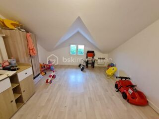  Maison à vendre 10 pièces 214 m²