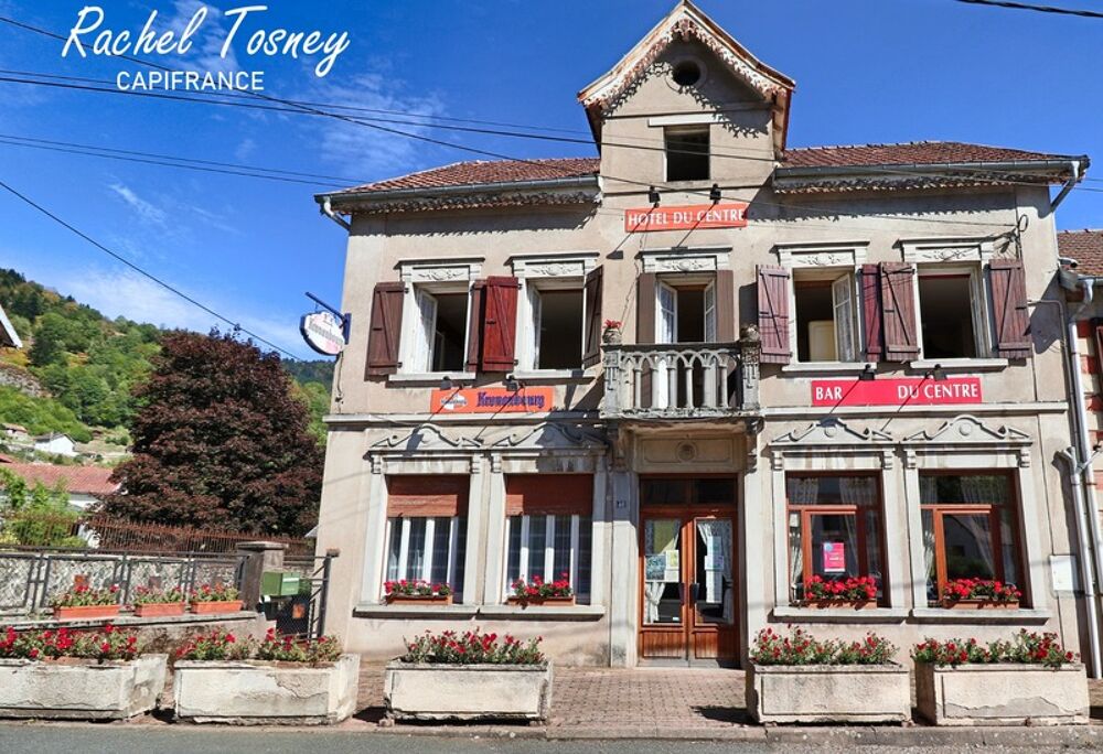 Dpt Haute-Saône (70), à vendre PLANCHER LES MINES, Bâtisse avec salle de réception et cour