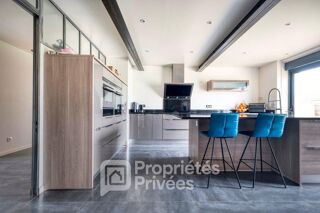  Maison à vendre 11 pièces 269 m²