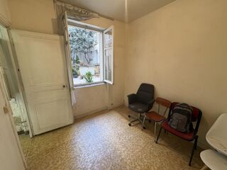 Vente Appartement VENTE APPARTEMENT RDC - COEUR BATIGNOLLES Paris 17