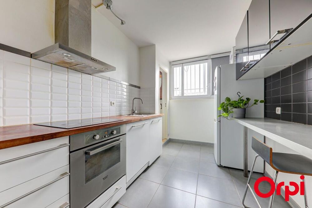 Vente Appartement A vendre  - T4  69m²  + terrasse (15m²) + parking + cave Villeurbanne