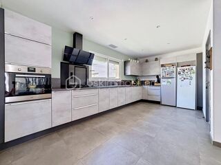  Villa à vendre 5 pièces 111 m²