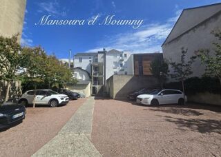  Hôtel Particulier à vendre 15 + pièces 600 m² Tours