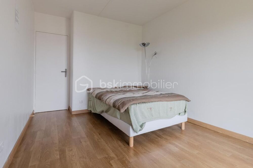 à vendre  Appartement Pantin (93500)