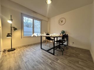  Appartement  vendre 4 pices 77 m
