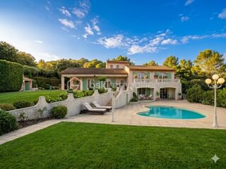  Propri�t�/ch�teau � vendre 6 pi�ces 174 m�