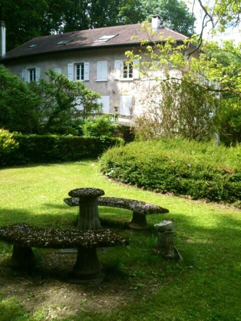  Appartement � louer 6 pi�ces 148 m�