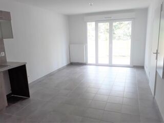  Appartement à louer 2 pièces 37 m²