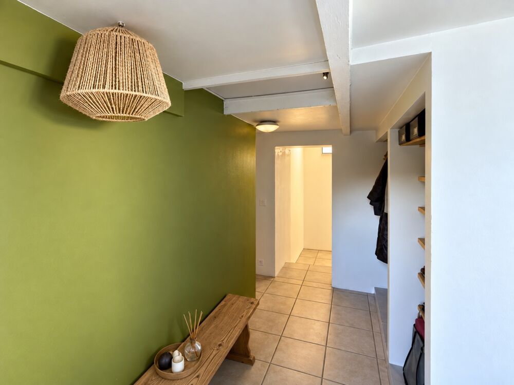 Maison familiale en pierres de caractère  205 m²  4 chambres  Jardin de 1 000 m²  Bréhan