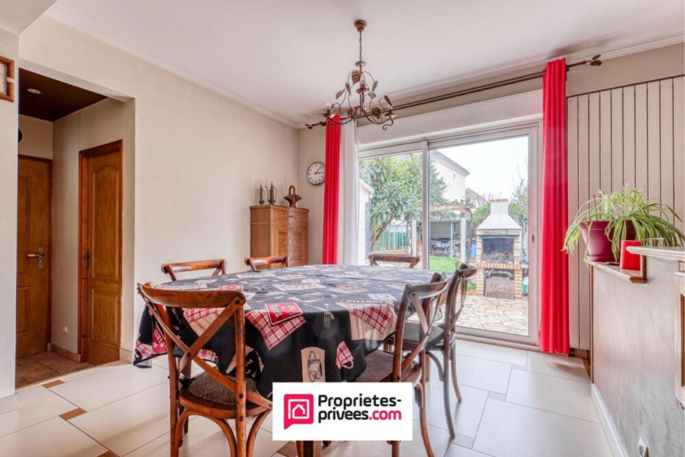 Vente Maison Maison Noisy Le Grand 6 pièce(s) - 4 CHAMBRES 115 m2 Noisy le grand