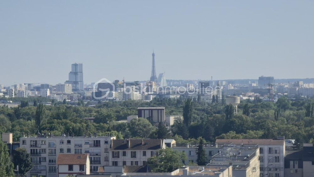 EXCLUSIVITE POUR CET ELEGANT APPARTEMENT VUE SUR LA TOUR EIFFEL !!!!!