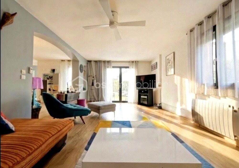 Vente Villa Villa T6 de 205 m² avec piscine Saint gely du fesc