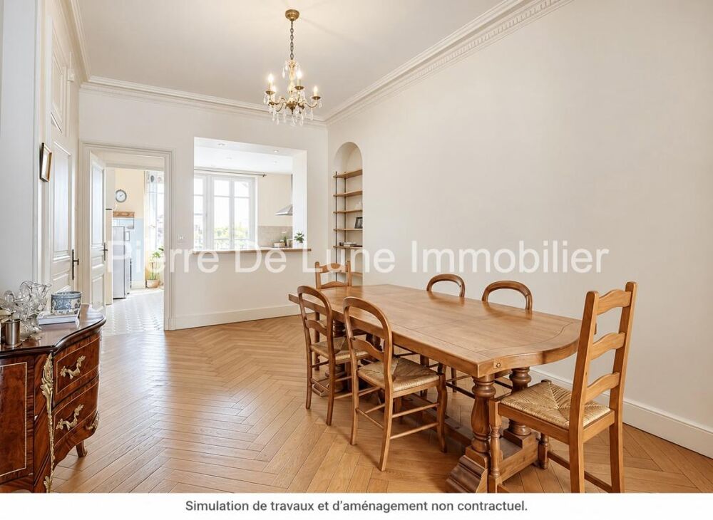 LYON 1ER  MARTINIÈRE Grand T2 de 69 m² 