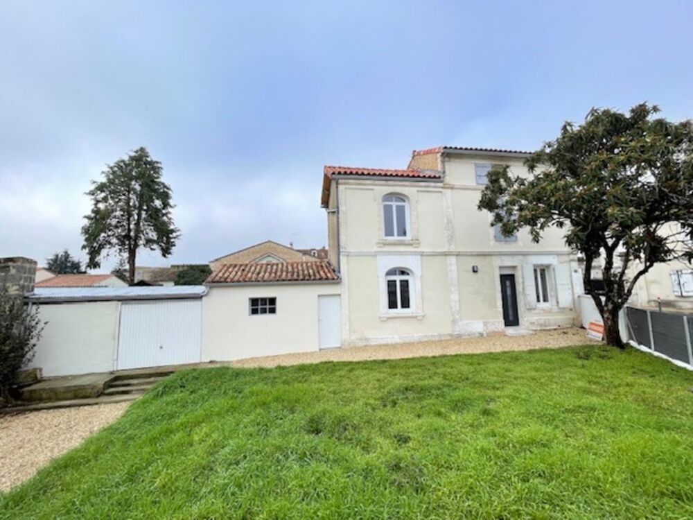 Elégante maison réhabilitée; prête à vivre ANGOULEME (16)