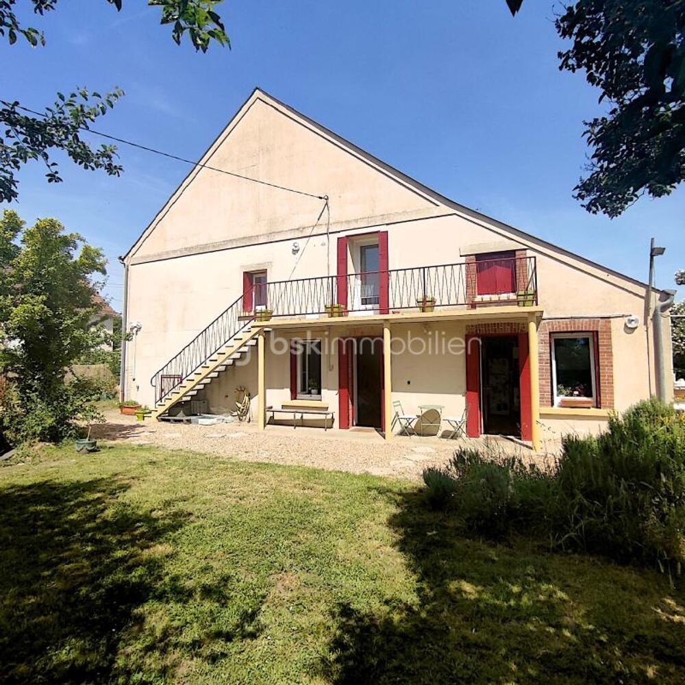 Maison rénovée 103 m²  DPE C  terrain 1 050 m²