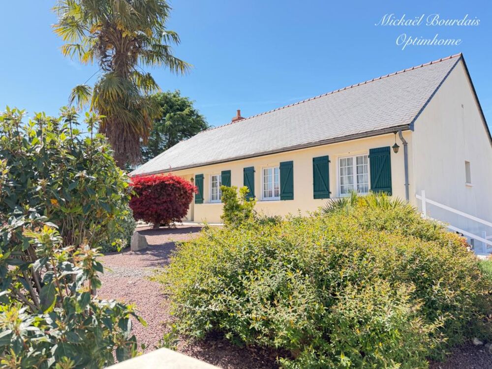 Maison familiale + dépendances  230 m²  piscine  fort potentiel