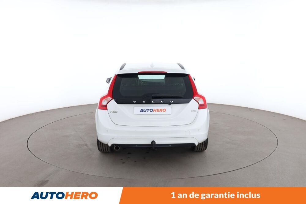 V60 2.0 D2 Oversta Edition 120 ch 2018 occasion 92130 Issy-les-Moulineaux
