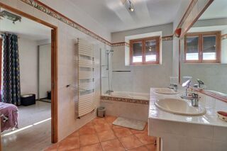  Maison � vendre 8 pi�ces 253 m�