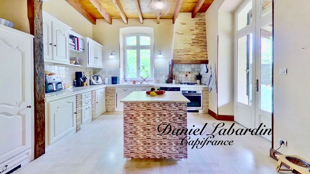 Vente Maison Demeure en pierre - 4 chambres - TERRAIN 6785m2 - Tourtres