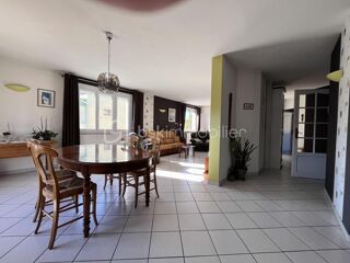  Maison à vendre 8 pièces 172 m²