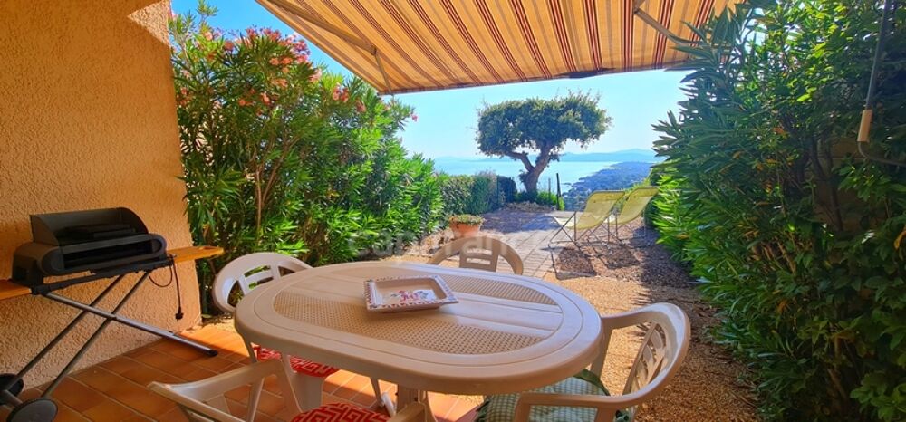Vente Maison Maison à vendre 3 pièces SAINT RAPHAEL (83), vue mer extraordinaire Saint raphael