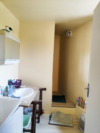  Maison  vendre 8 pices 150 m