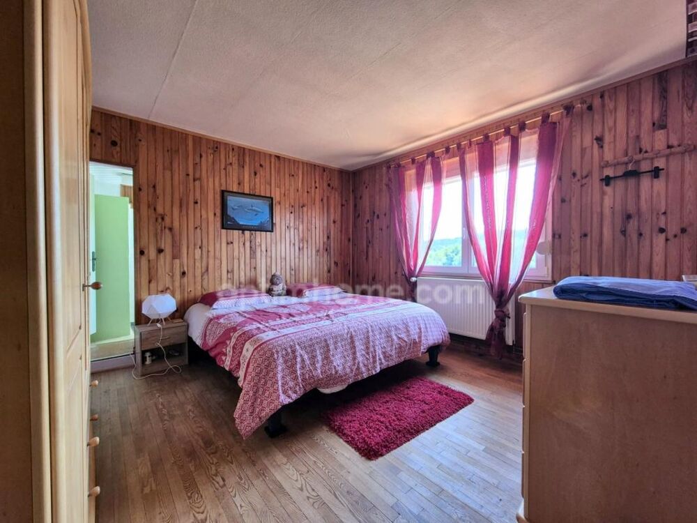 Vente Maison BAERENTHAL – Maison de caractère de 1889 avec 145 m² habitables, jardin et dépendances – Beau potentiel de rénovation Baerenthal