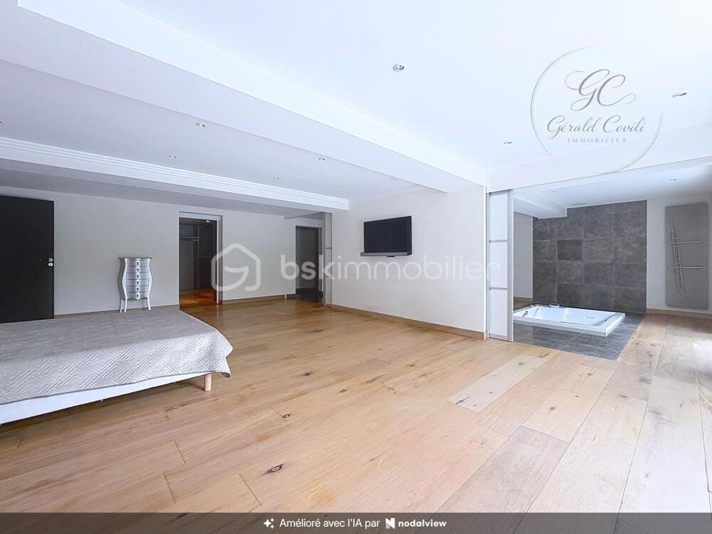 à vendre  Propriété/château Roquefort-les-Pins (06330)