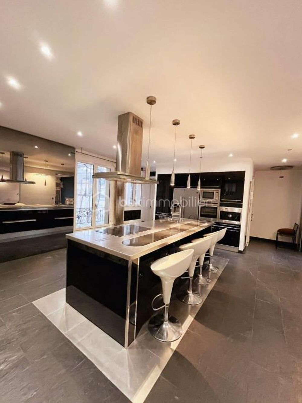  vendre  Duplex/triplex Paris 8