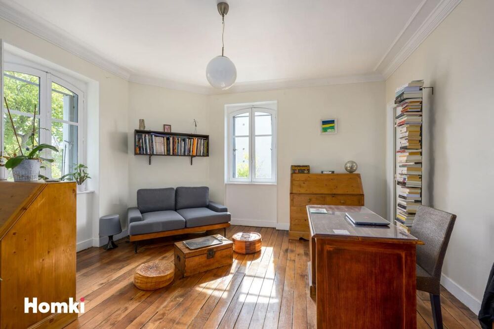 Vente Appartement Appartement T5 de 100 m² à Versailles 78000, Rue Jean de la Bruyère Versailles