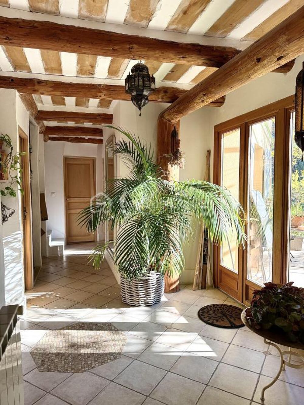 Vente Maison Maison familiale de caractère route de Mazan – Calme, volume et bien être à  proximité des commodités Carpentras