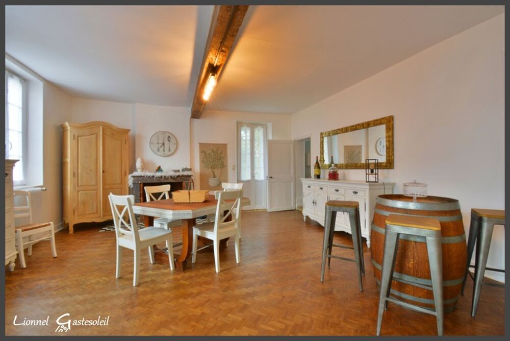Maison à vendre 11 pièces 6 chambres sur la commune de LE FLEIX en Dordogne (24)