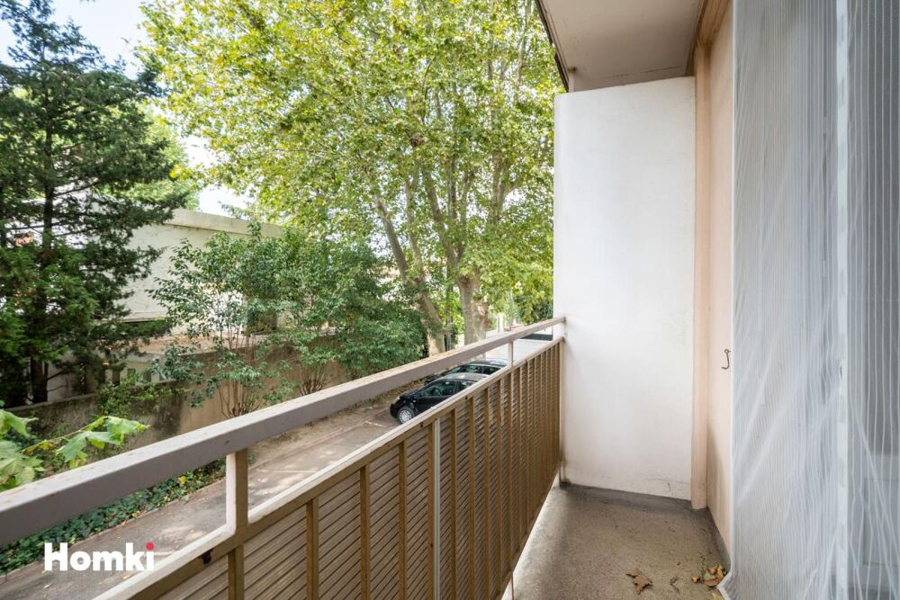 Appartement T4 de 74 m² à Avignon 84000, Route de Lyon
