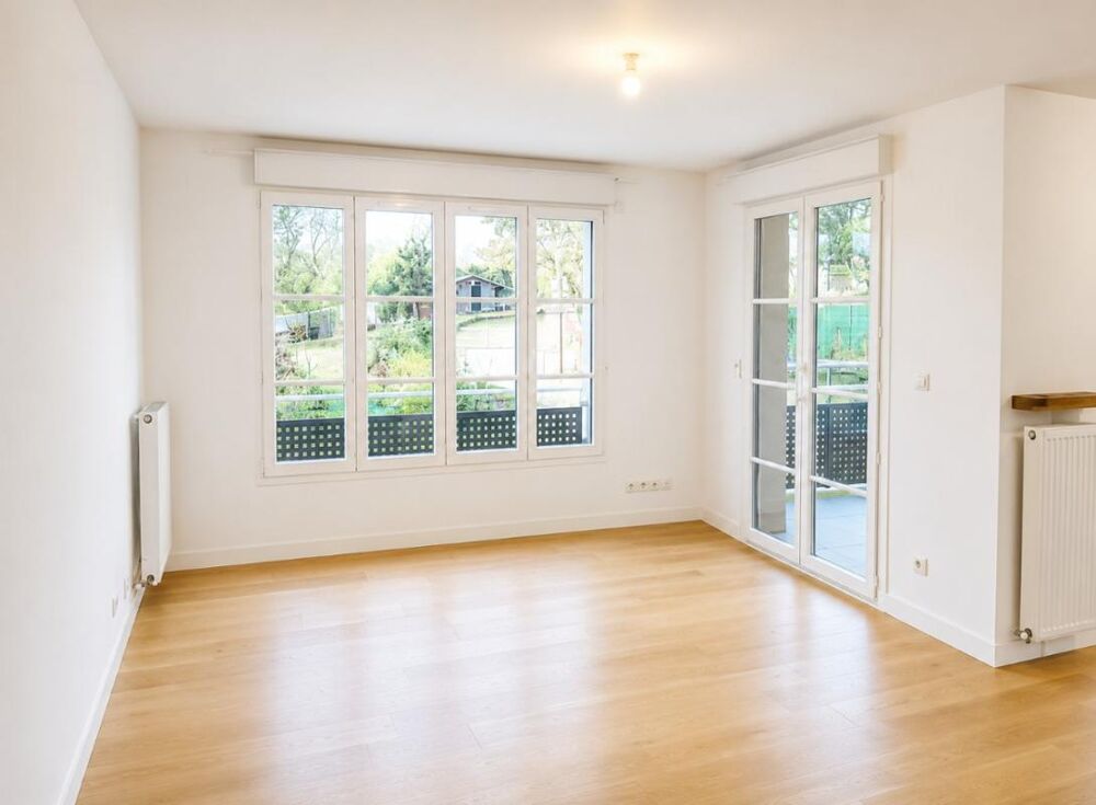 Location Appartement T3 avec balcon et deux places de parking à VILLENNES SUR SEINE Villennes sur seine