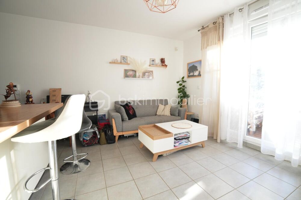 Vente Appartement Montévrain : un 3 pièces ouvert sur son jardin Montevrain