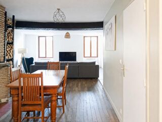  Immeuble à vendre 11 pièces 306 m²