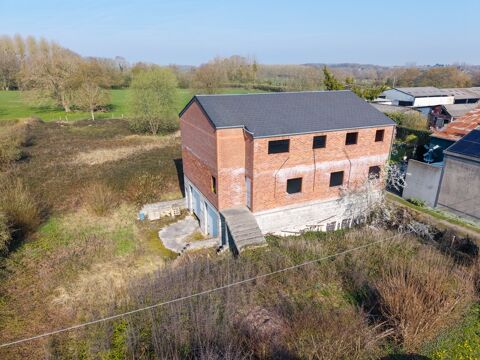 B&acirc;timent commercial &agrave; am&eacute;nager avec forte visibilit&eacute; sur axe passant – Bavay 180000 59570 Bavay