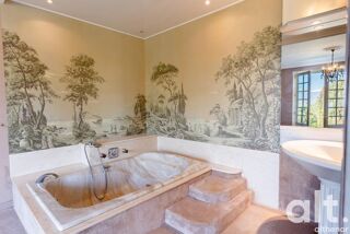  Propriété/château à vendre 11 pièces 367 m²