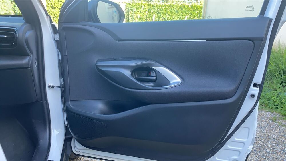 Yaris Cross 1.5 VVTi 116 Hybrid E-CVT Design 2023 occasion 33750 Saint Quentin De Baron