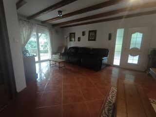  Maison à vendre 10 pièces 270 m²