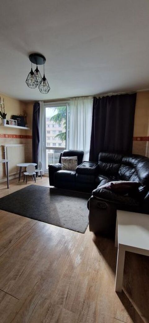   Appartement de 57m2 � louer sur Fontenay-le-Fleury Appartement - 3 pi�ce(s) - 57 m�