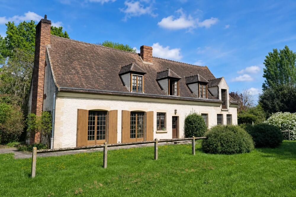 Maison longère à rénover - 10 pièces, 240 m²- sur un parc arboré