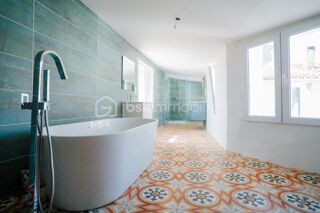  Propriété/château à vendre 15 + pièces 485 m²