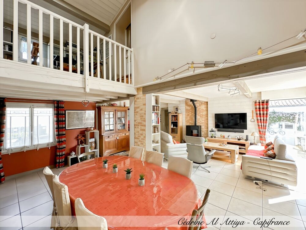 Maison à vendre à Puilboreau de plain-pied, 7 pièces, 175m², jardin et garage