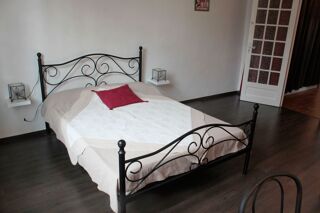  Appartement à louer 3 pièces 75 m²