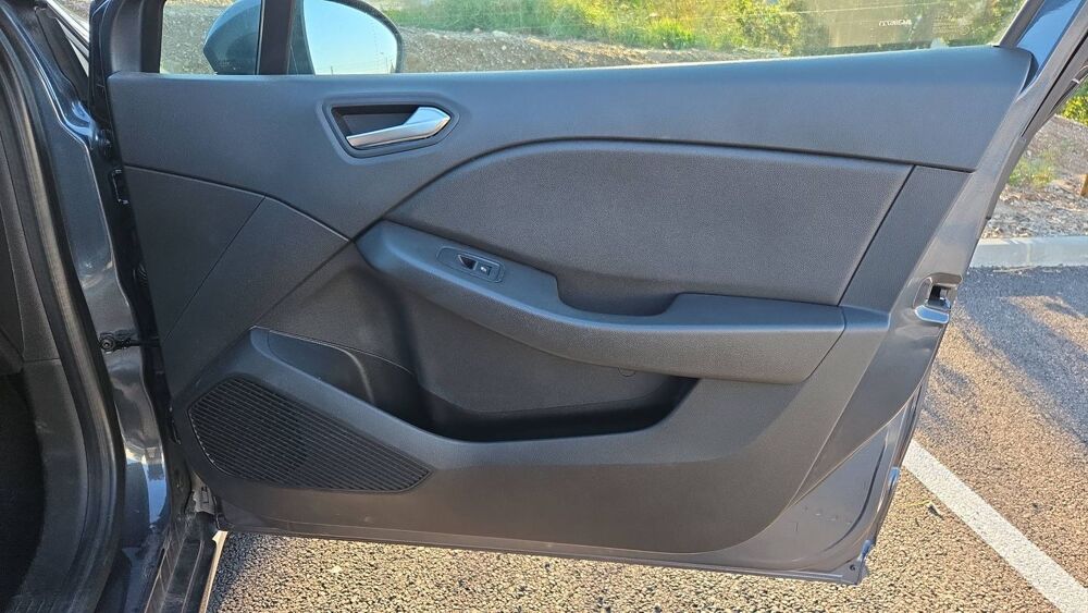 Clio V 1.0 TCe 100 Zen 2019 occasion 83600 Frejus