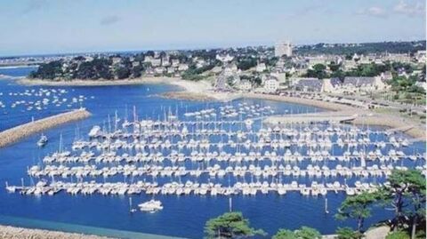 Local/bureau Bail &agrave; c&eacute;der  TREBEURDEN (22) 30000 22560 Trebeurden