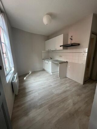 Appartement  louer 4 pices 55 m