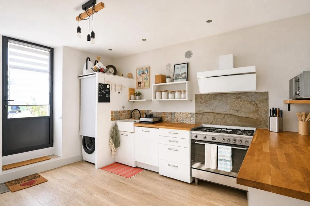 Maison de 7 pièces de 160 m² à Moussac